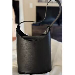 Louis Vuitton Verseau Noir Shoulder Bag Black Leather SP0022